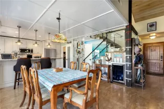 Photo #3: OC24032257 Listing