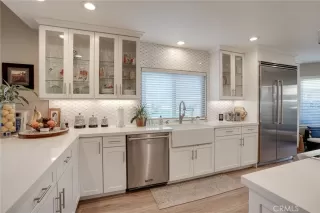 Photo #3: OC24032728 Listing 