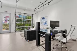 Photo #5: OC24033092 Listing 