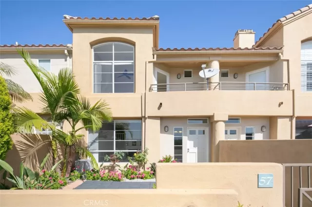 MLS: OC24033580 Condo For Sale