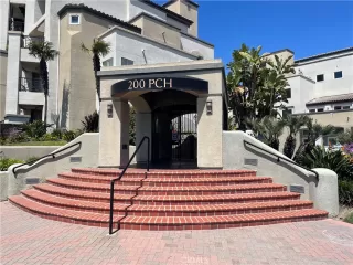 Photo #3: OC24033985 Listing