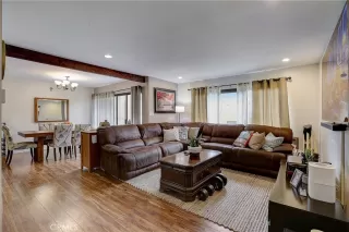 Photo #6: OC24034077 Listing 