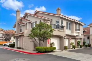 Photo #1: OC24034156 Listing 