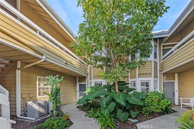 MLS: OC24034164 Condo For Sale