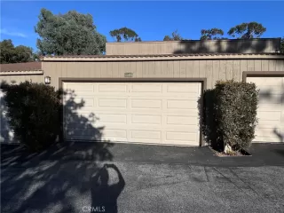 Photo #2: OC24034271 Listing