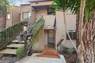 Photo #3: OC24034271 Listing