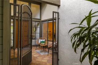 Photo #5: OC24034515 Listing