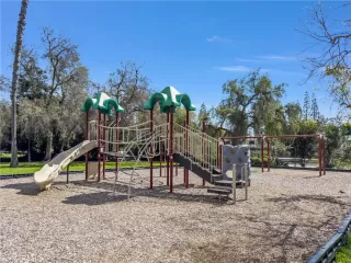 Photo #6: OC24034648 Listing 