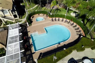 Photo #4: OC24034758 Listing 