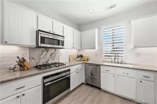 Photo #3: OC24035454 Listing 