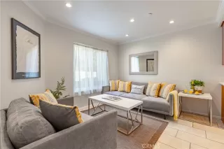 Photo #5: OC24035606 Listing 