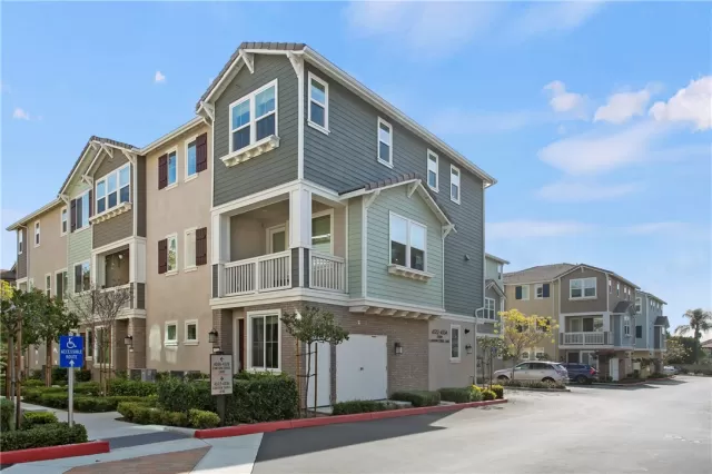 MLS: OC24035682 Condo For Sale