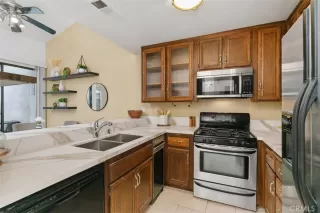 Photo #5: OC24036171 Listing 