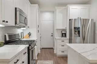 Photo #1: OC24036221 Listing