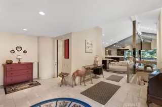 Photo #5: OC24036528 Listing 