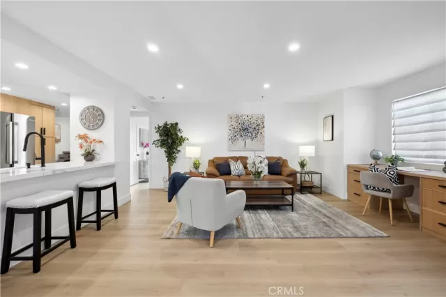 MLS: OC24036615 Condo For Sale