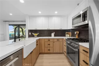 Photo #1: OC24036615 Listing 