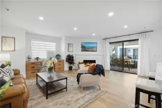 Photo #5: OC24036615 Listing 