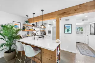 Photo #1: OC24036725 Listing 