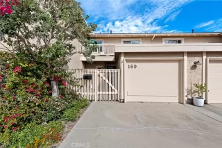 Photo #2: OC24036725 Listing 