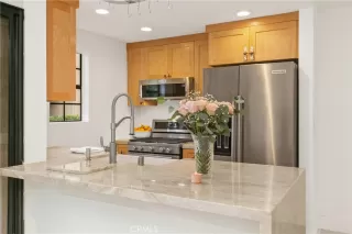 Photo #1: OC24036994 Listing