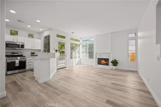 Photo #3: OC24037205 Listing 