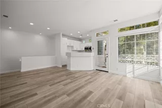 Photo #6: OC24037205 Listing 