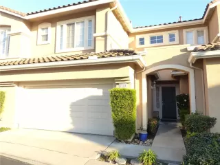 Photo #2: OC24037319 Listing 