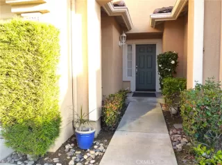 Photo #3: OC24037319 Listing 