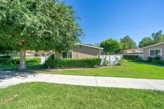 Photo #4: OC24037752 Listing