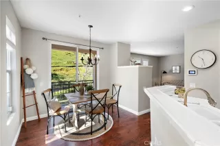 Photo #2: OC24037798 Listing