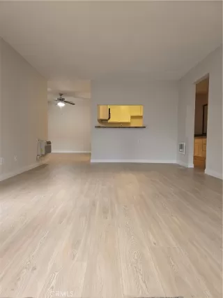 Photo #2: OC24037948 Listing 