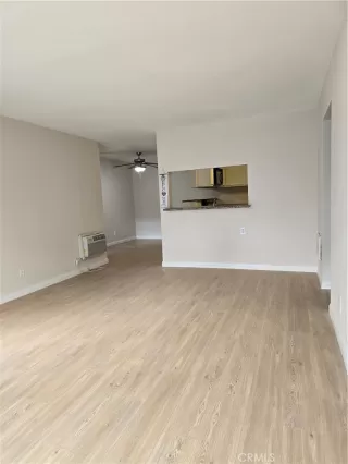 Photo #4: OC24037948 Listing 