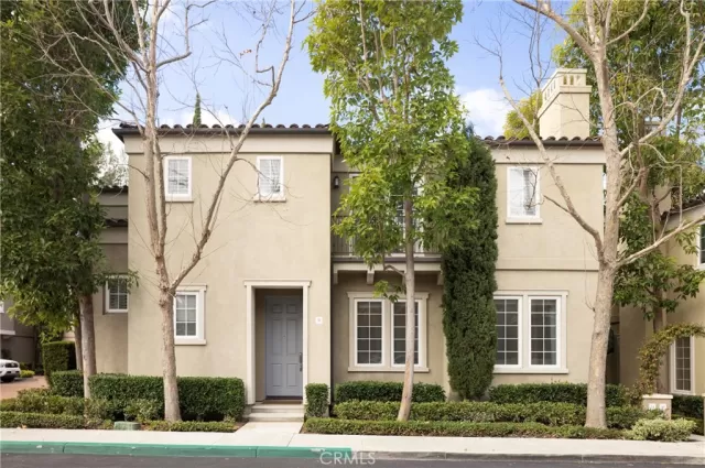 MLS: OC24038053 Condo For Sale