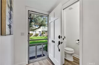 Photo #5: OC24038081 Listing 