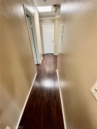 Photo #5: OC24038110 Listing