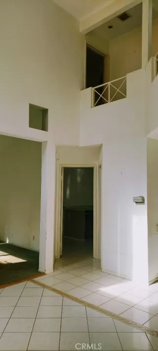 Photo #4: OC24038279 Listing 