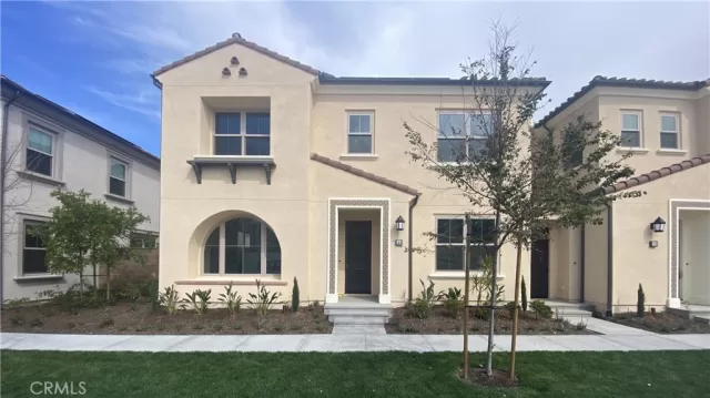 MLS: OC24038468 Condo For Sale