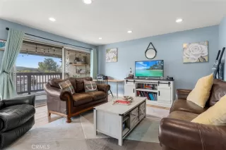 Photo #4: OC24038601 Listing 