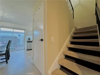 Photo #4: OC24038666 Listing 