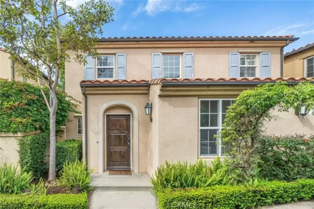 MLS: OC24038792 Condo For Sale