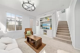 Photo #3: OC24038792 Listing 