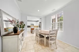 Photo #5: OC24038792 Listing 