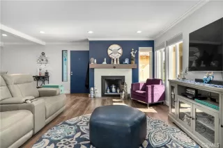 Photo #3: OC24038894 Listing 