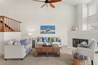 Photo #6: OC24039178 Listing