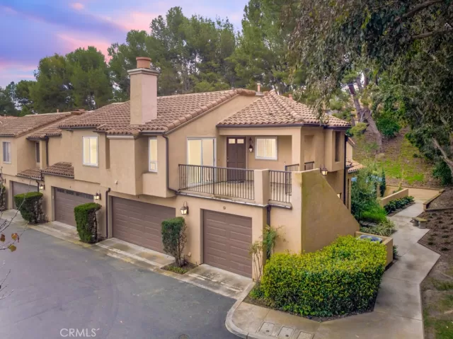 MLS: OC24039220 Condo For Sale