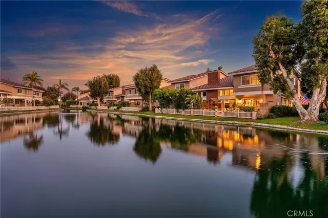 MLS: OC24039891 Condo For Sale