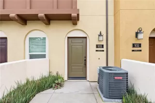 Photo #3: OC24039981 Listing 