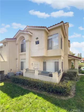 Photo #1: OC24040280 Listing