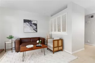 Photo #2: OC24040326 Listing 